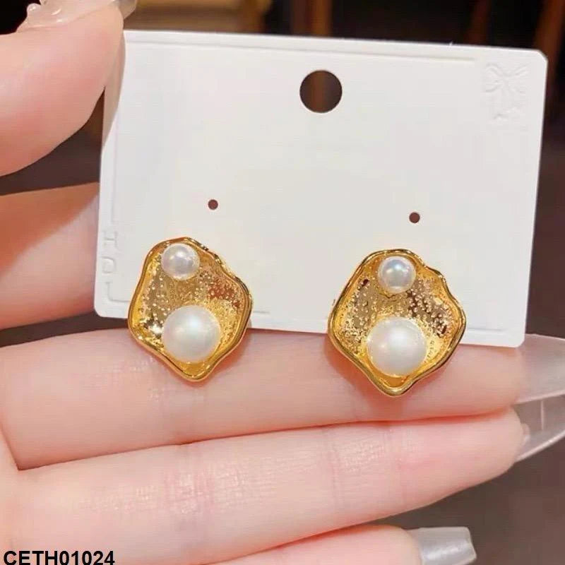 Large Pearl Stud Tops Pair Trendy for Women Stylish & Elegant Design